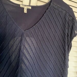 Maurice’s 1X Euc navy tunic top